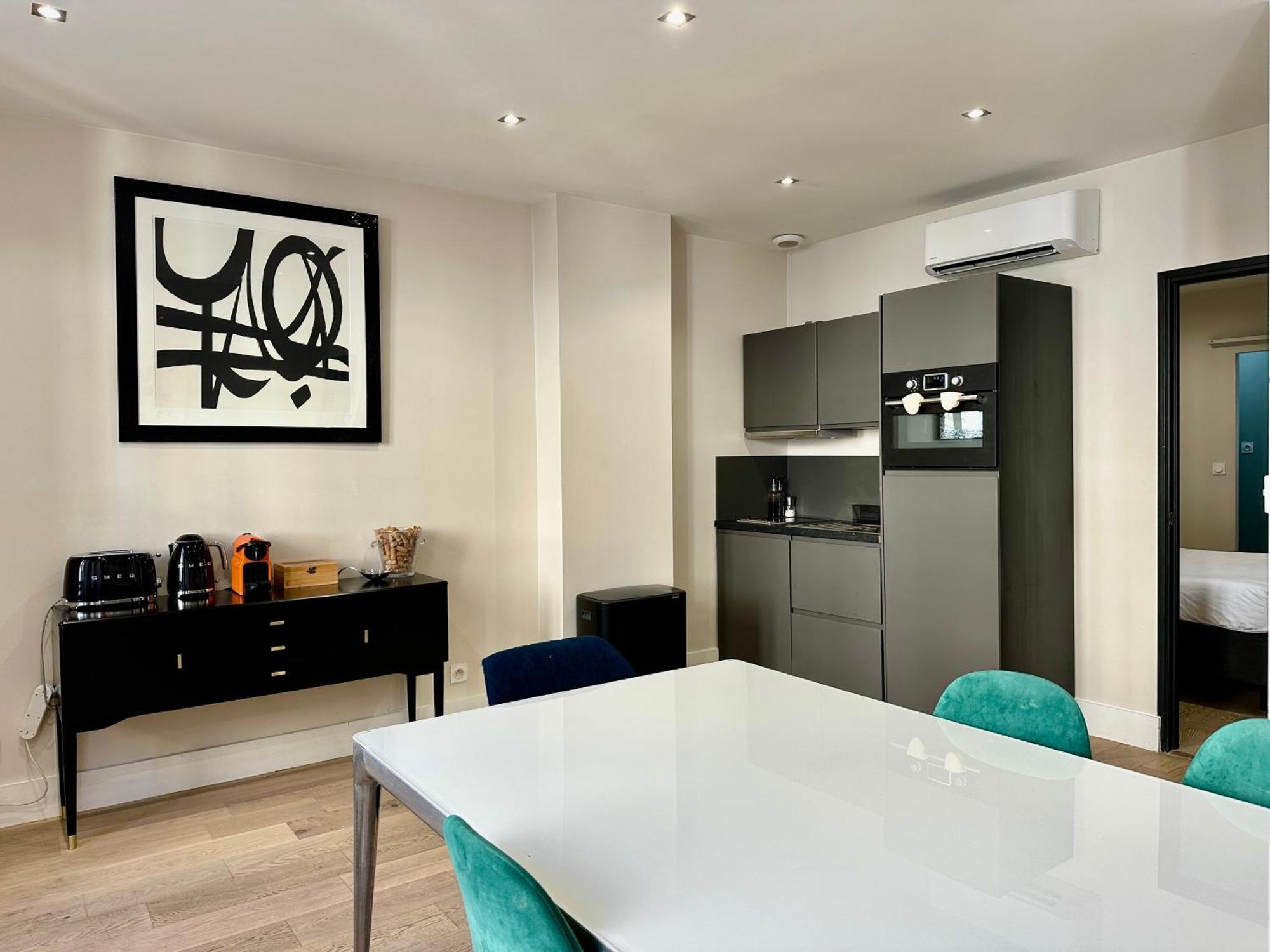 Appartements Emile Fourcand -Your Bordeaux Home Exterior photo